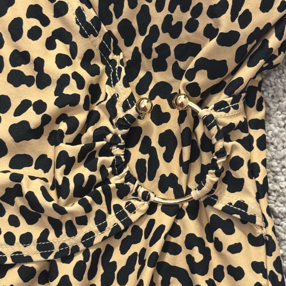 MICHAEL Michael Kors Leopard Print One Piece Swimsuit - Picture 4 of 9